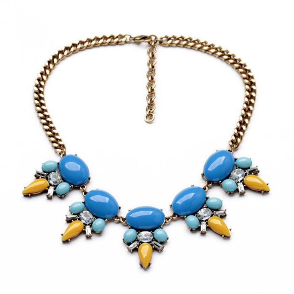 Blue Stones Pendant Choker
